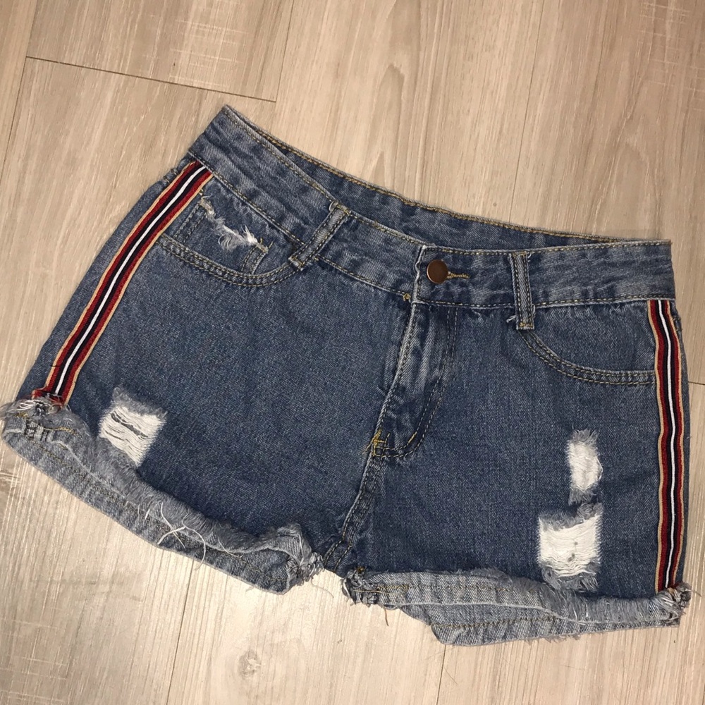 Denim Shorts with Ribbon Stripes